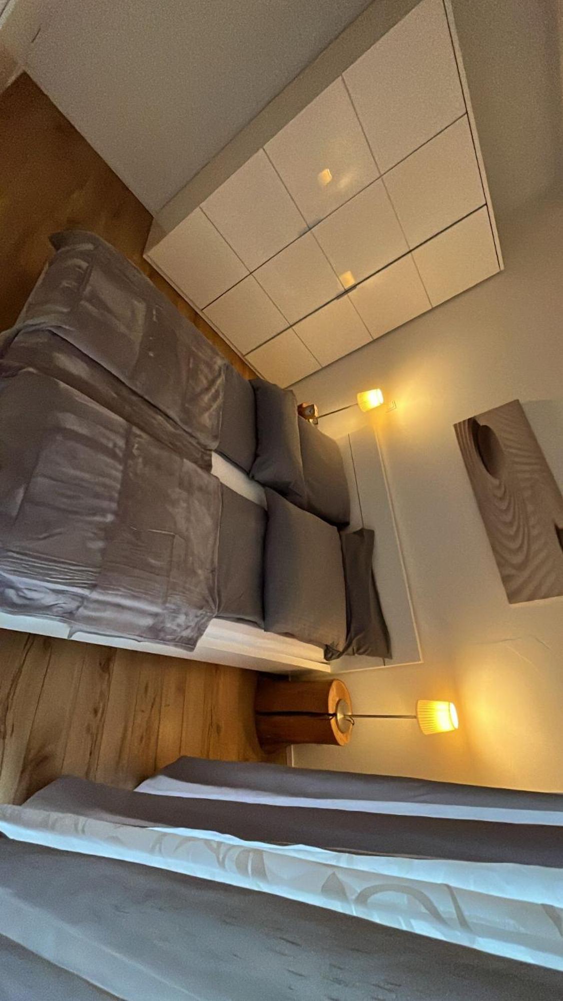 Trier City Center Apartments & Stadthaus, Zentrum Chambre photo