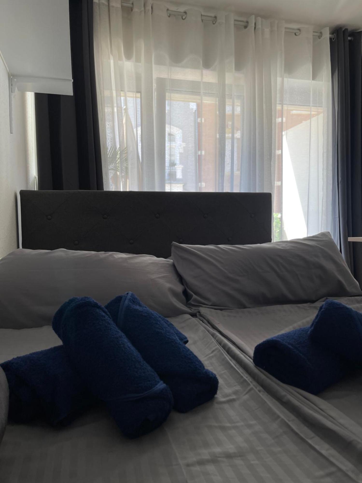 Trier City Center Apartments & Stadthaus, Zentrum Chambre photo